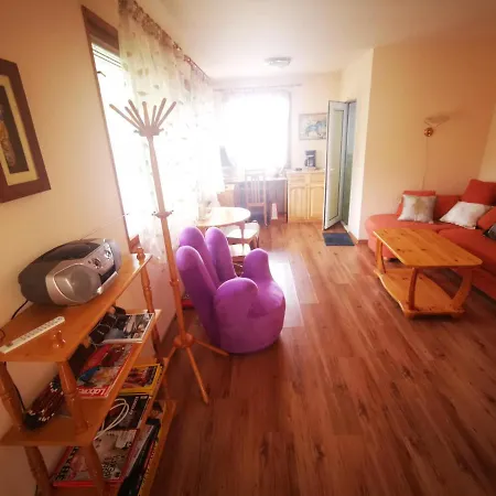 Apartamento къщата на румен